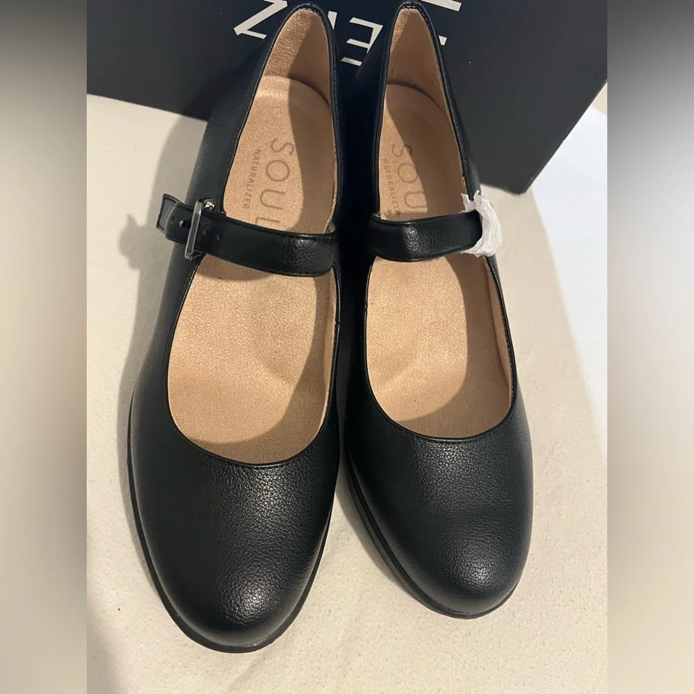 SOUL Naturalizer Black Mary Jane Platform Flats